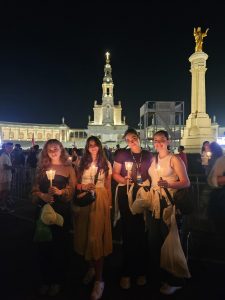 Rosary Fatima pilgrims